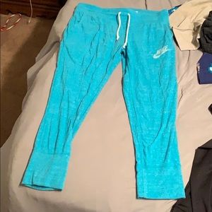 Nike blue capris